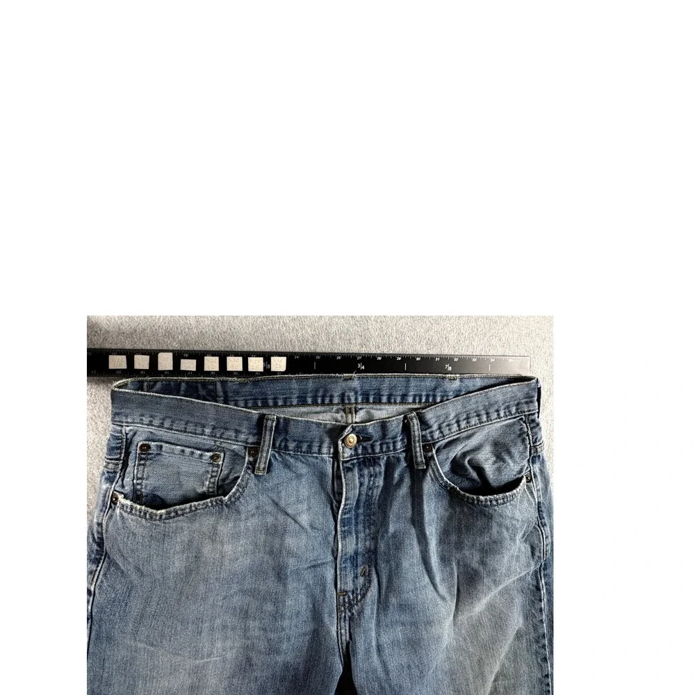 Levis levi 569